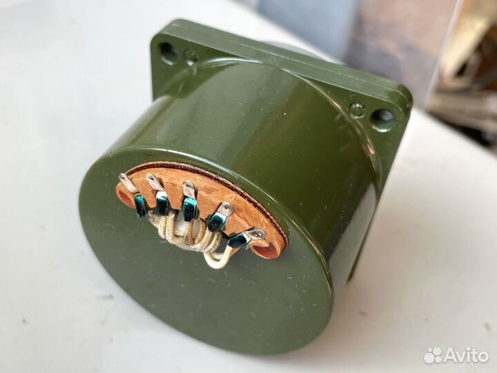 Шаговый двигатель Шдр-711 новый СССР