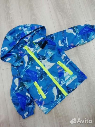 Ветровка (новая) 92 размер