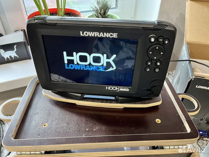 Эхолот картплоттер lowrance