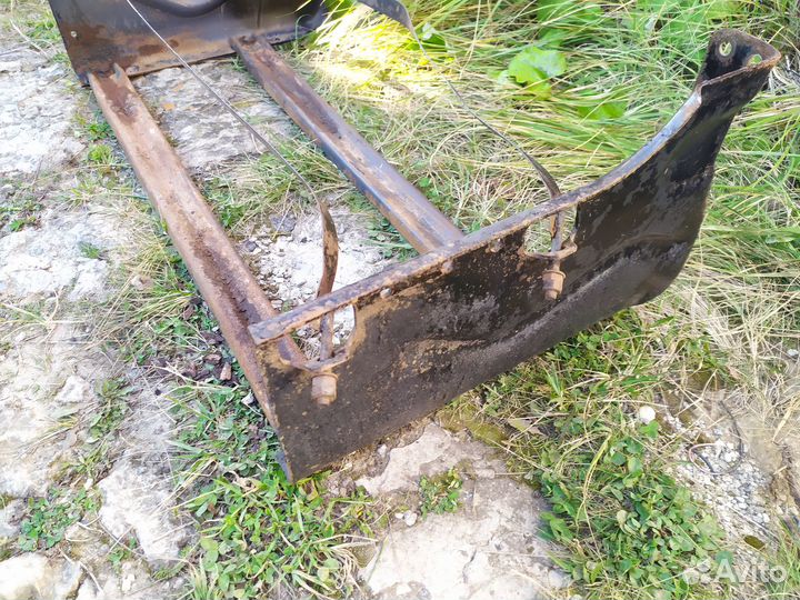 Крепление топливного бака ЗИЛ