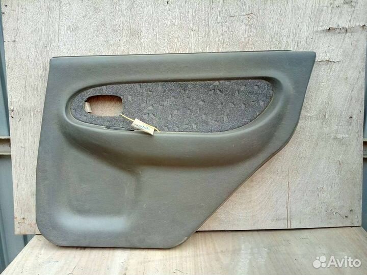 Kia Spectra SD - Обшивка двери задняя правая Б/У