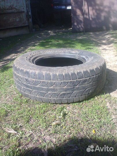 Yokohama Y815 265/70 R16