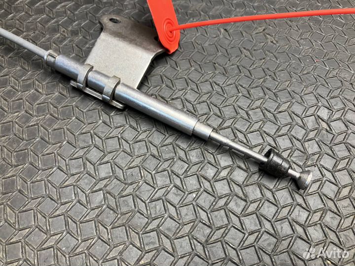 Трос кулисы кпп Audi A8 D4/4H 2012 4H0713045