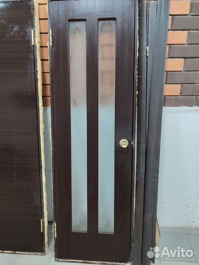 Двери межкомнатные 60 на 200 бу