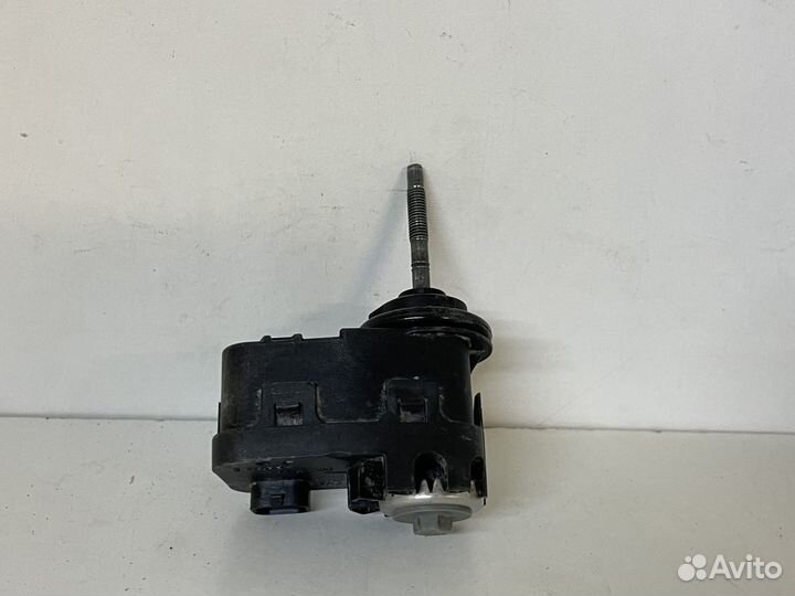 Корректор фары Kia Cerato 2018 Церато Picanto 17г