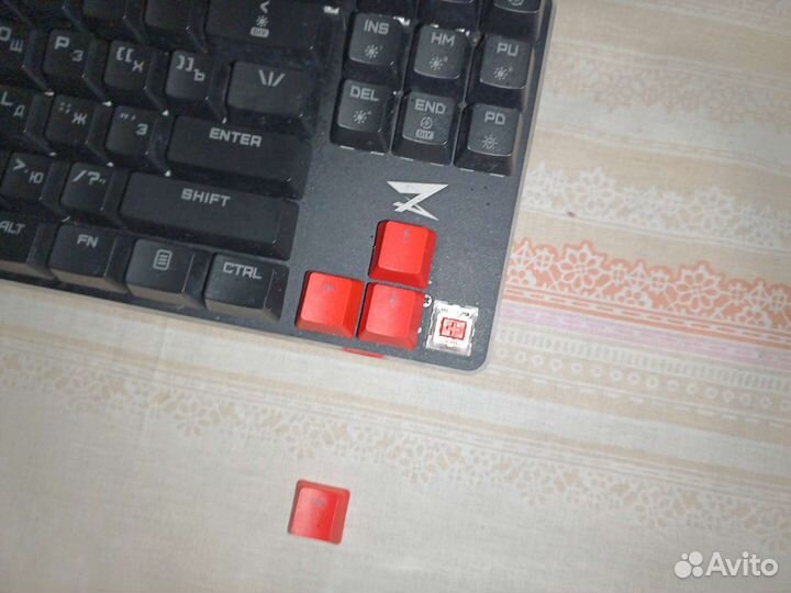 Механическая клавиатура zet gaming blade pro tkl