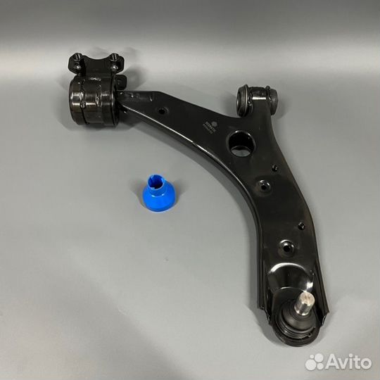 Рычаг передний правый Mazda 3 BK