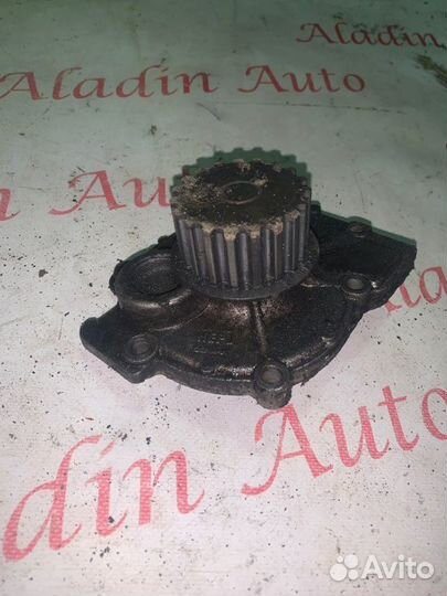 Помпа Volvo Xc90