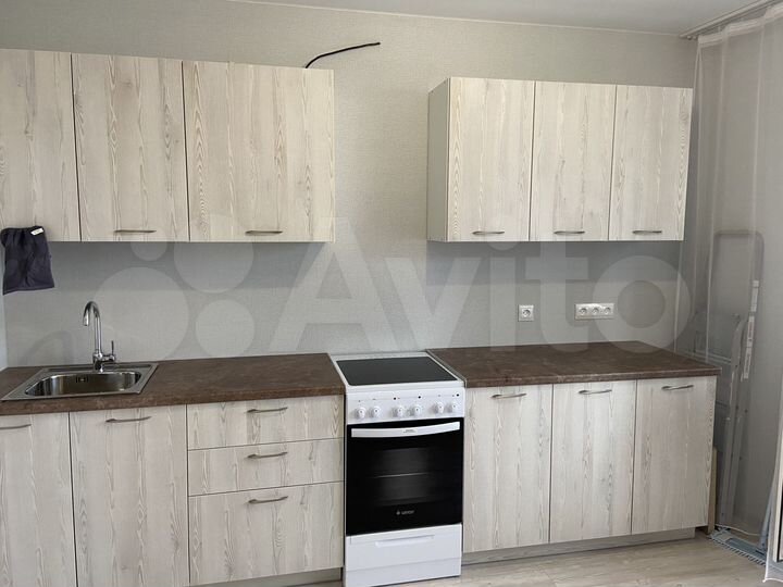 2-к. квартира, 52 м², 14/17 эт.