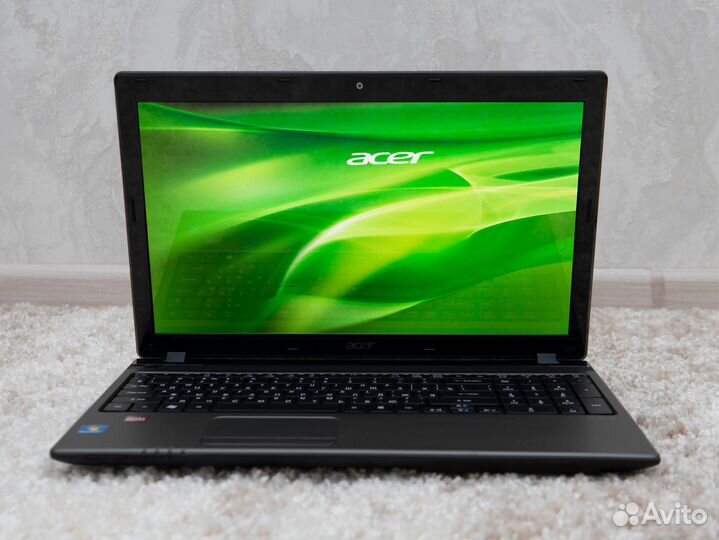 Ноутбук Acer 5560