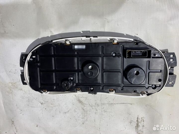 Приборная панель Renault Sandero Stepway 2