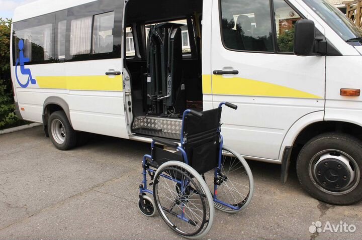 Водитель для перевозки маломобильных граждан