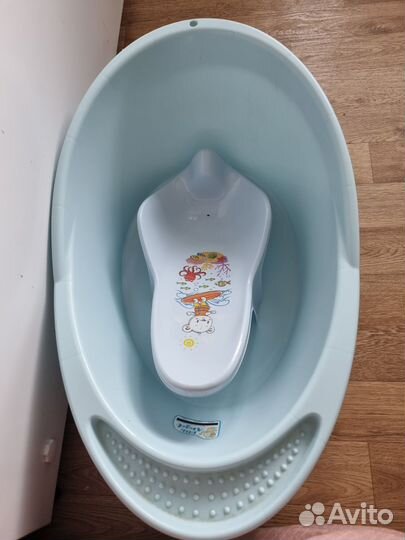 Ванночка для купания новорожденного