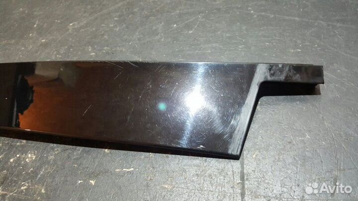 Накладка двери передняя правая Porsche Cayenne 958