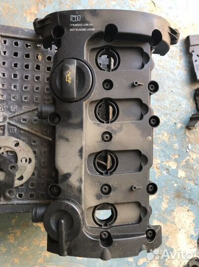 VW Passat 2fsi запчасти на мотор