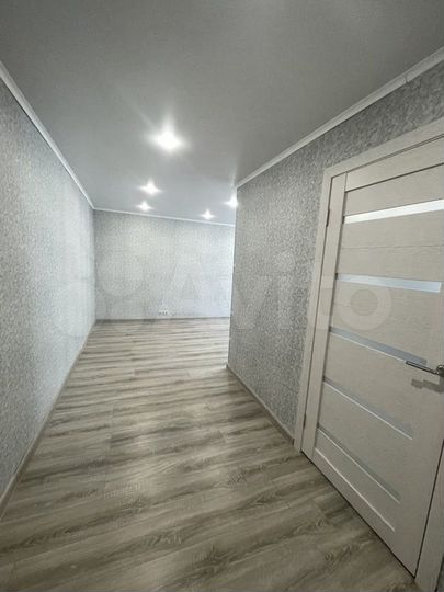 2-к. квартира, 40 м², 1/2 эт.