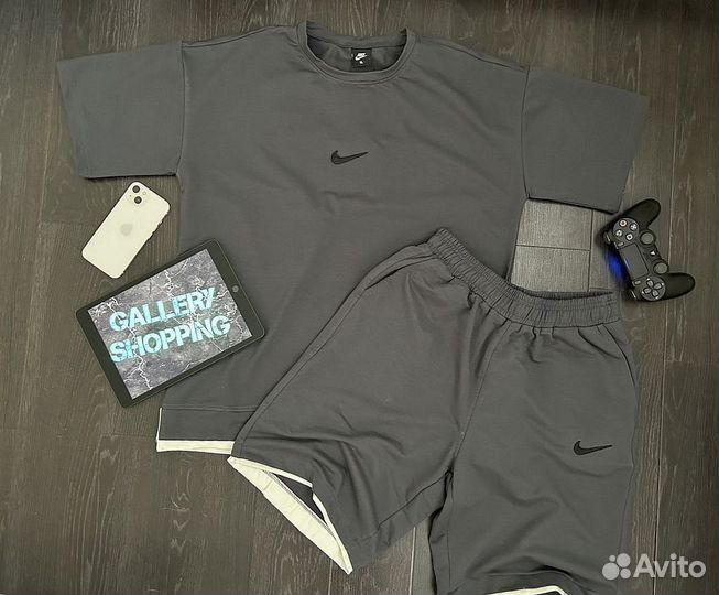 Спортивный костюм Nike