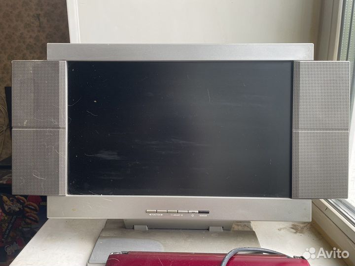 Монитор для камер видеонаблюдения