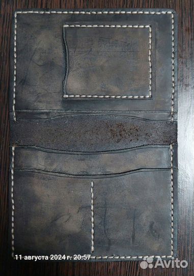Мужское кожаное портмоне ручной работы