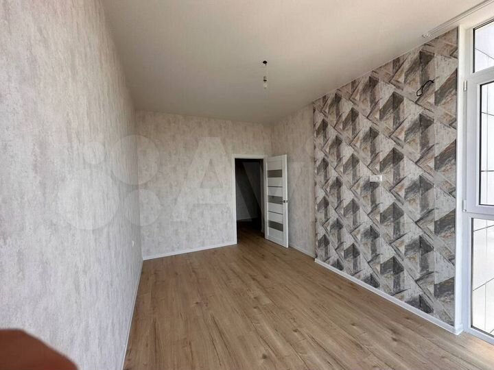 2-к. квартира, 53 м², 8/15 эт.