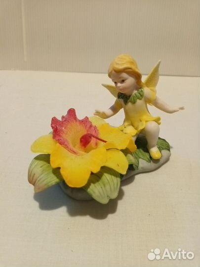 Фигурка статуэтка ангел и цветок свеча