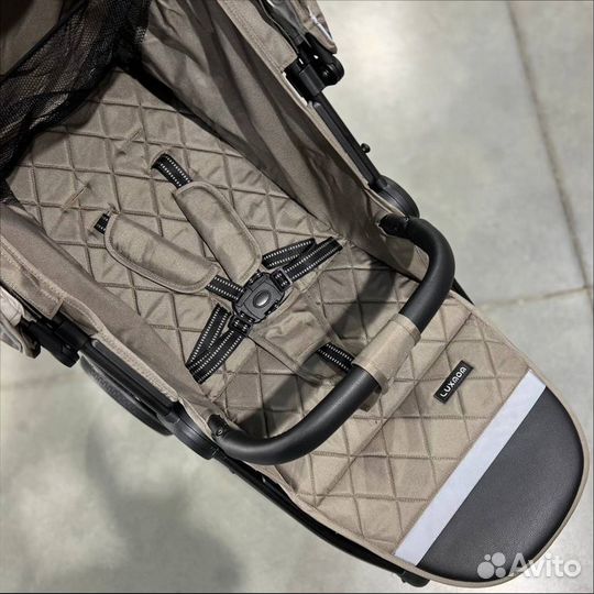 Детская коляска Luxmom