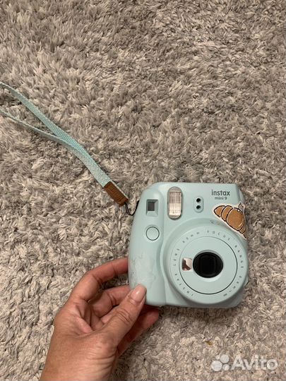 Плёночный фотоаппарат Instax mini 9