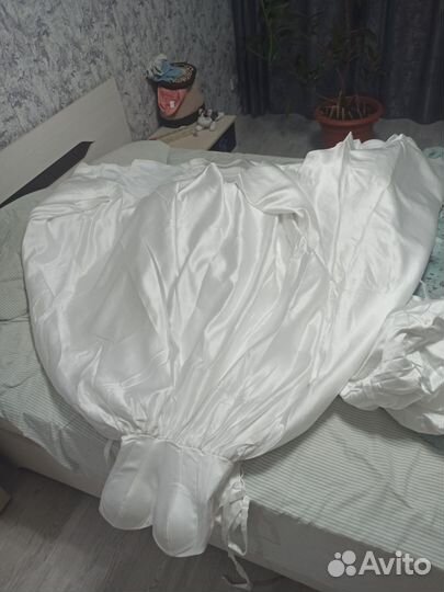 Свадебное платье 40- 42 -44 новое