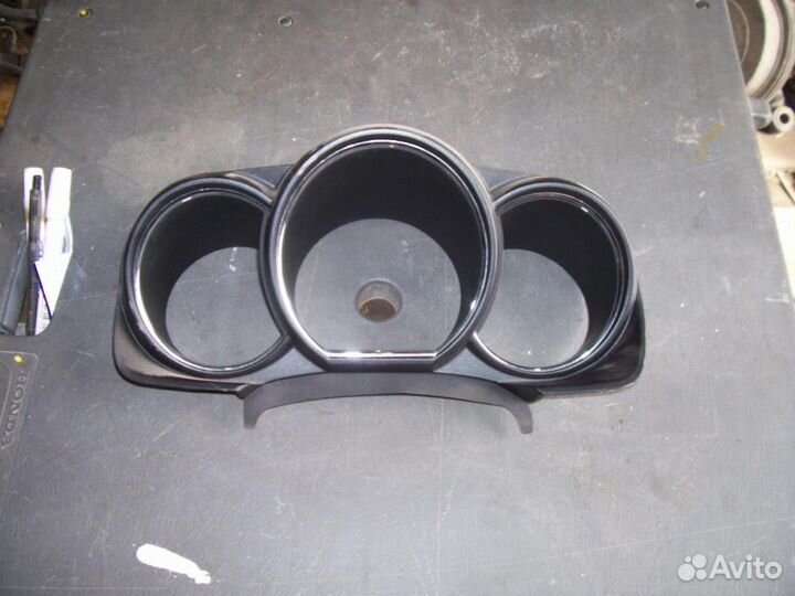 Накладка на щиток приборов Toy/ Lexus RX330/ -04.0