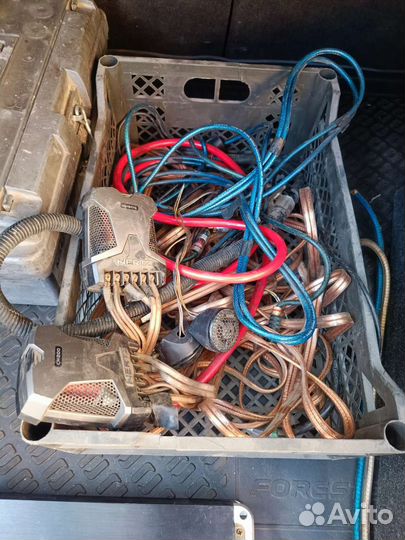 Усилитель Kicx 4.100, саб Boston 12 в коробе