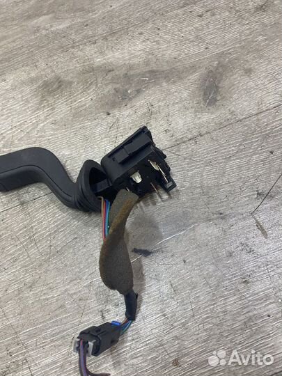 Переключатель подрулевой Opel Astra