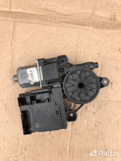 Моторчики на стеклоподъемники Фольксваген пассат б