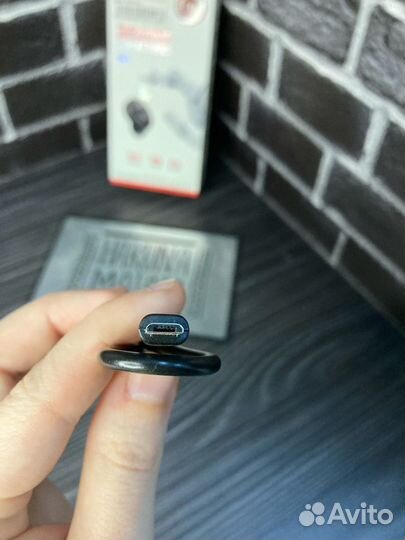 Bluetooth гарнитура