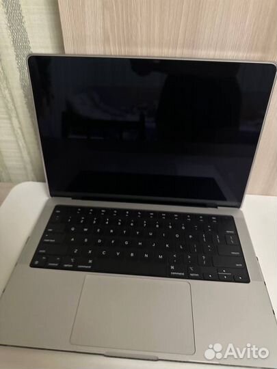 Apple Macbook pro 14 m3 8/512 Silver