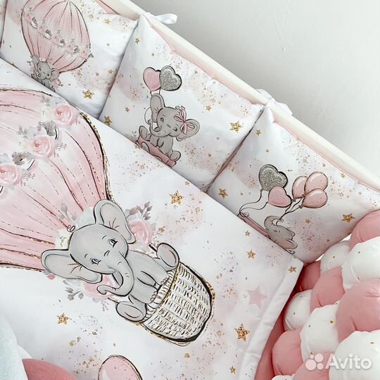 Бортики в детскую кроватку (комплект в наличии)