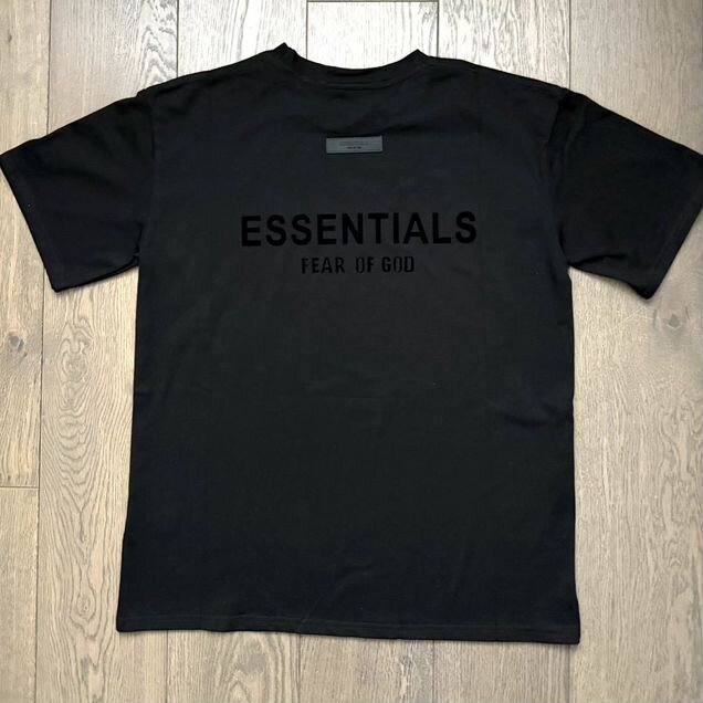 Футболка Fear of God Essentials Черная
