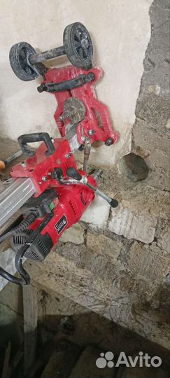 Алмазное сверление отверстий