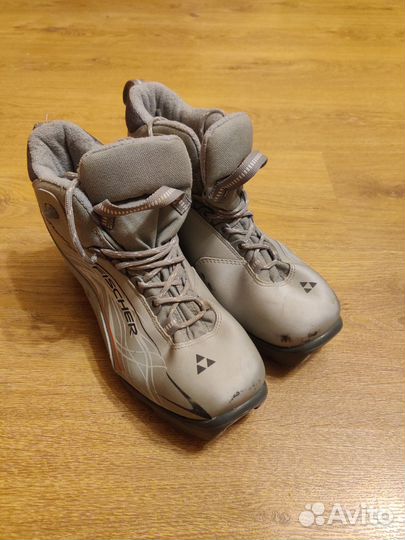 Лыжные ботинки fischer 39
