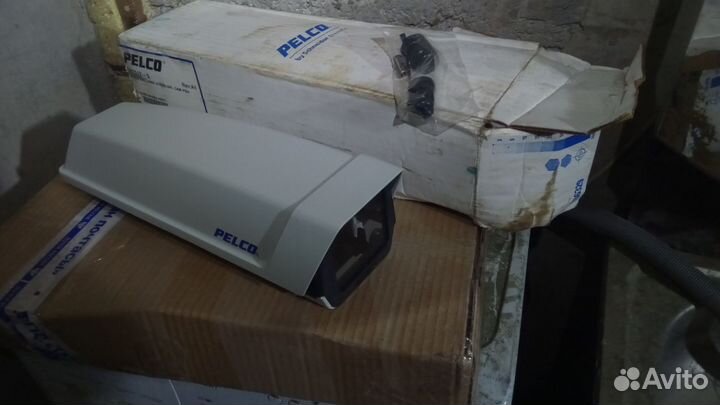 Pelco EH1512-3 уличный термокожух для камер