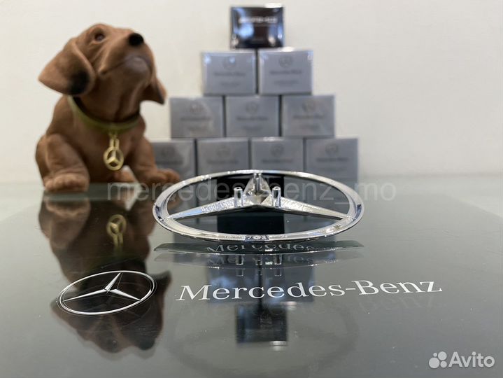 Эмблема звезда Мерседес Бенц двери багажника GLC