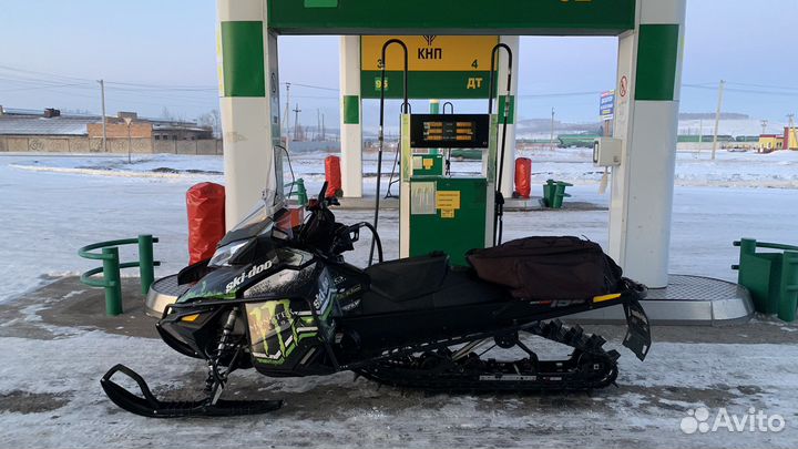 Продам снегоход brp