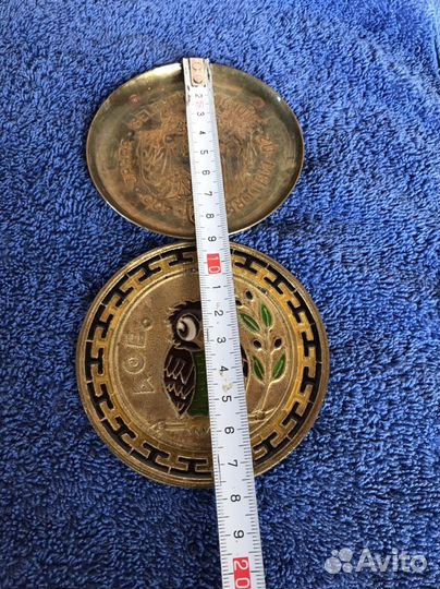 Шкатулка, банка,держатели цветка, тарели Германия