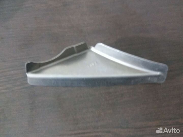 Соединитель крыла и пола ваз 1119 2018+