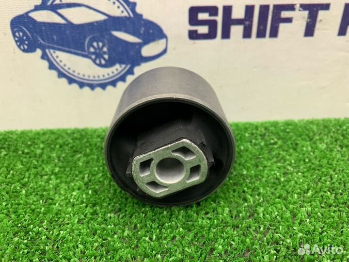 Сайлентблок Volkswagen Golf 6 BSE 2011