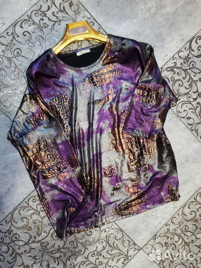 Свитшот, кофта. Тонкая. Размеры L, XL