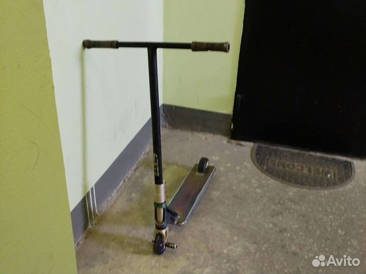 Трюковой самокат кастом стрит