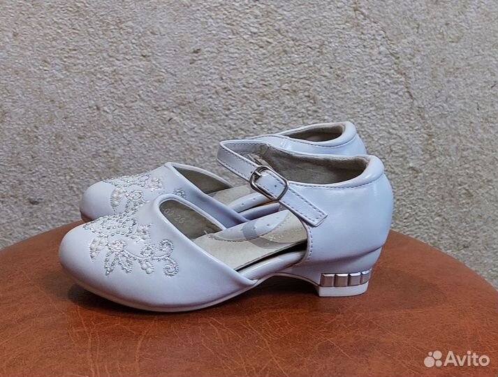 Туфельки для девочки