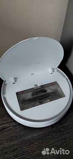Продам Mi Robot Vacuum-Mop2