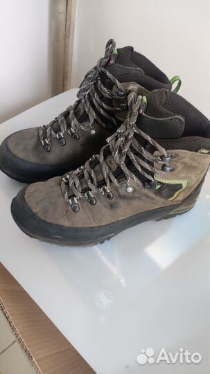 Треккинговые ботинки mammut