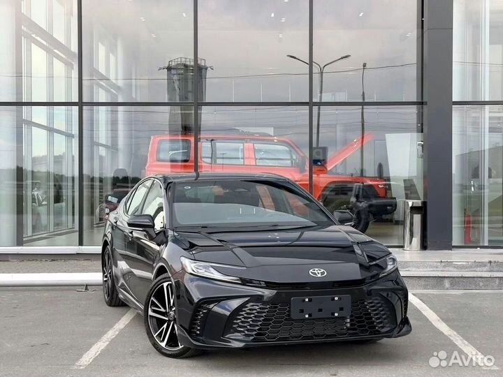 Toyota Camry 2.0 CVT, 2024